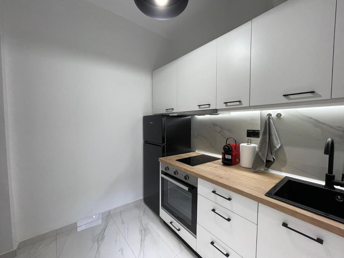 Deko Apartment 135 Tesalonika Bagian luar foto